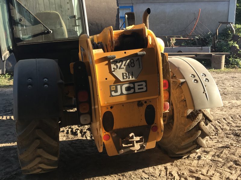 Продам телескопический погрузчик JCB 531-70