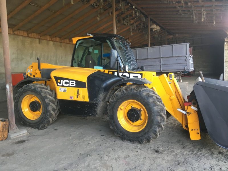 Продам телескопический погрузчик JCB 531-70