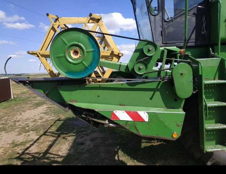 Продам John Deere942