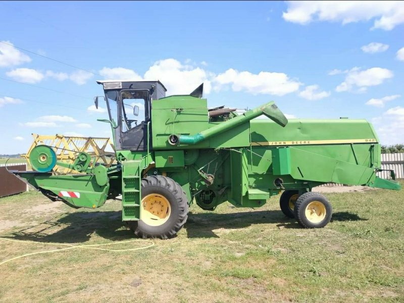 Продам John Deere942