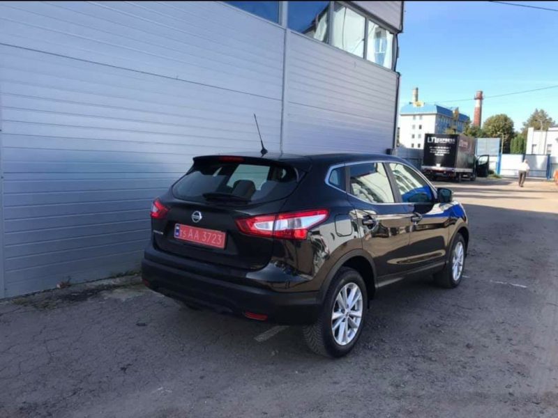 Продам Nissan Qashqai