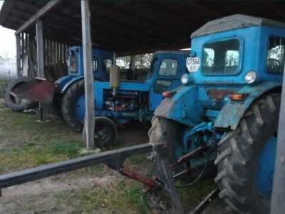 Продам трактор т40