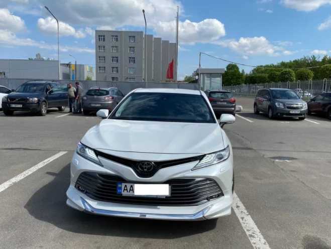 Toyota Camry Premium