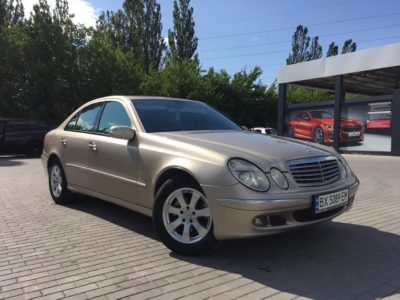 Mercedes e270 w211