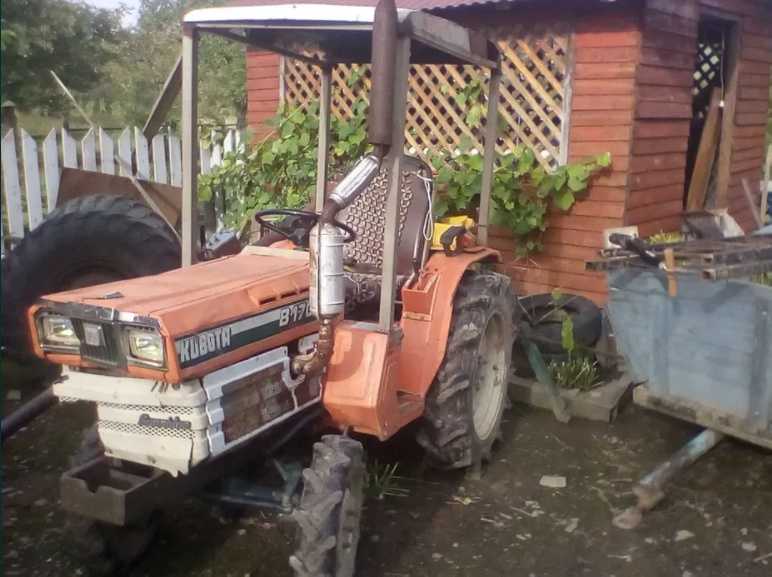 Трактор Kubota