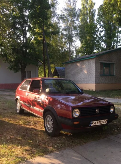 Volkswagen Golf 2