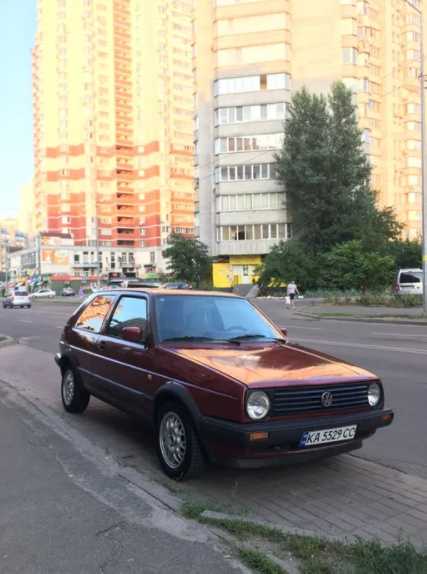 Volkswagen Golf 2