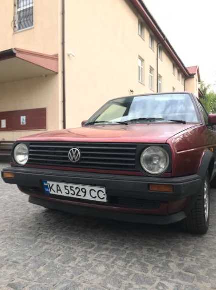 Volkswagen Golf 2