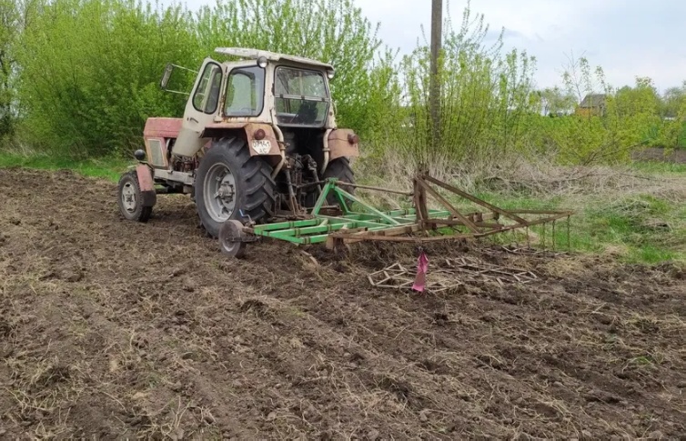 fortschritt zt 300 трактор більший та сильніший за мтз