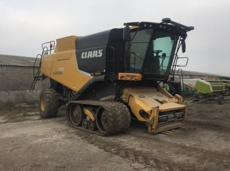 комбайн Claas Lexion 770