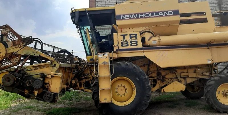 Продам комбайн NEW HOLLAND TR 88