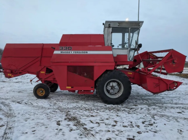 Massey Ferguson 330