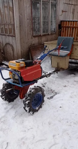 Продається мотоблок в комплекті