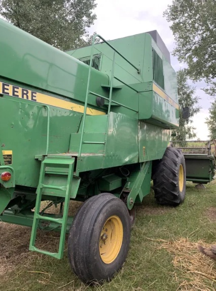 Продаю John Deere 1075 1989года