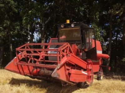 Комбайн Massey Ferguson 206